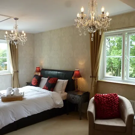 Newmoor Park 4* Launceston
