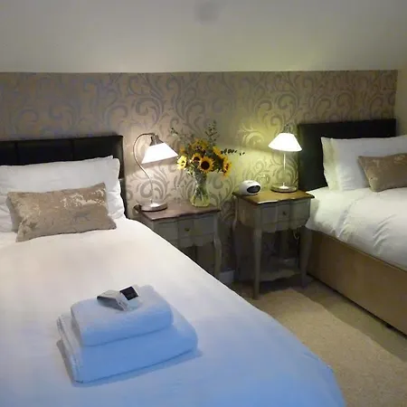 Guest house Newmoor Park